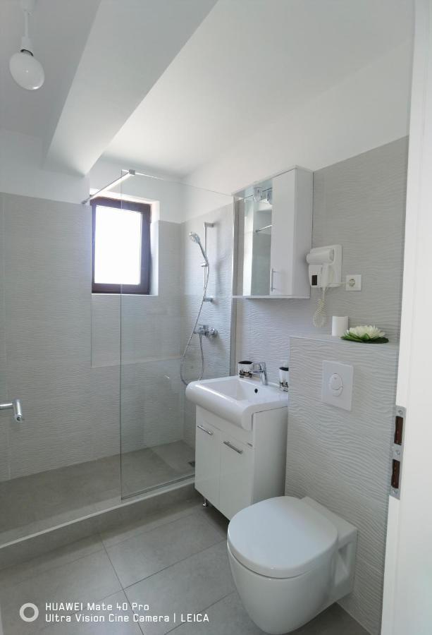 Garsoniera De La Mare Apartment Мангалия Екстериор снимка